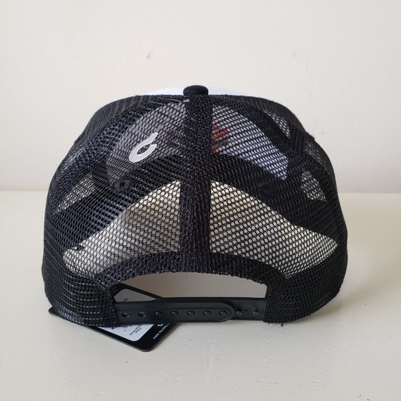 True Religion Horseshoe Logo Rainbow Adjustable Snapback Hat Cap Trucker Mesh - Picture 4 of 10